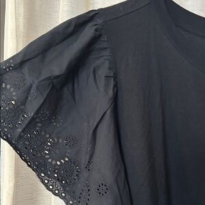 NWT Old Navy tee, 3x, cotton sleeves.